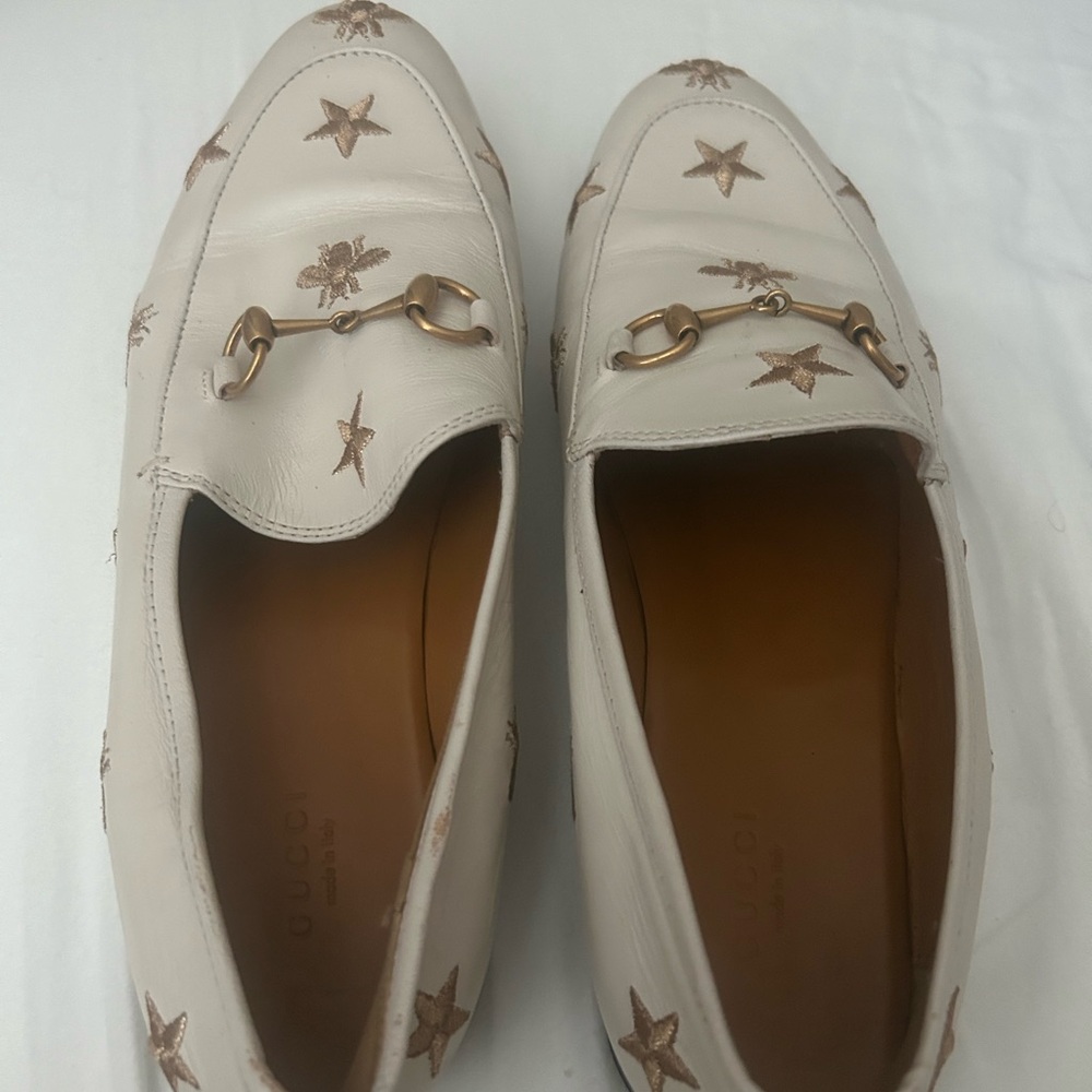 Gucci flat loafers, bee print